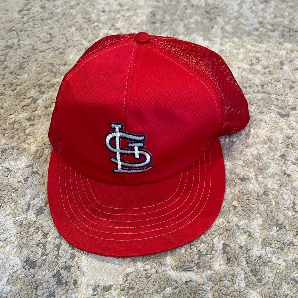 VTG St. Louis Cardinals SnapBack
Size: OS Annco Made by Annco! Condition: 10/10